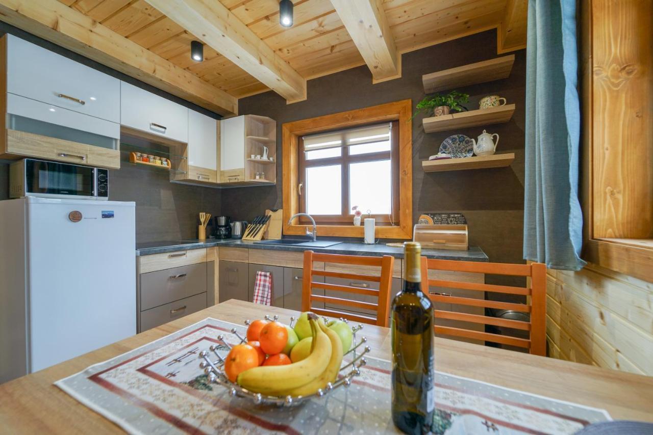 Villa Triti Stara Lesna Exterior photo